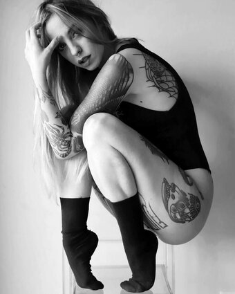 Brokenmirror._ / Claudia Campani / brokenmirror / claudiacampani6 Nude Leaks OnlyFans Photo 17