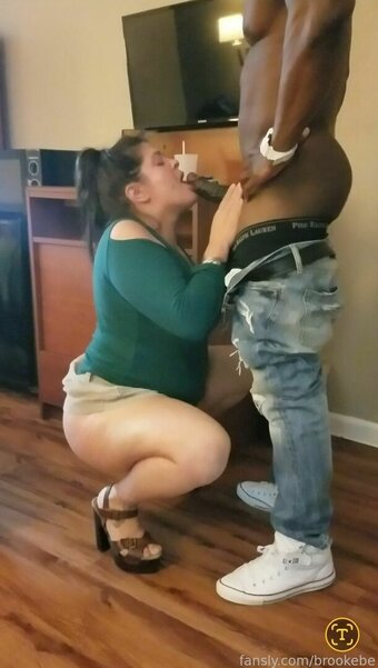 brookebe Nude Leaks Photo 29