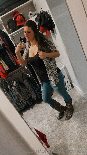 brunettebombshell13 Nude Leaks Photo 8