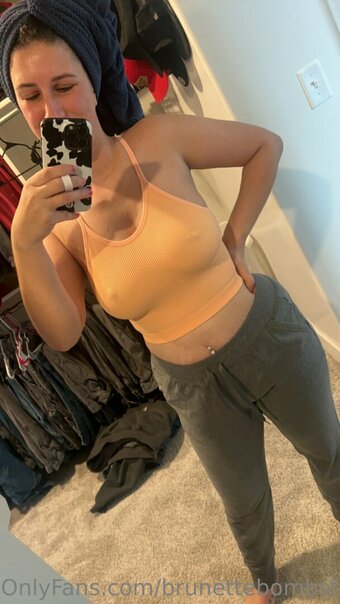 brunettebombshell13 Nude Leaks Photo 10