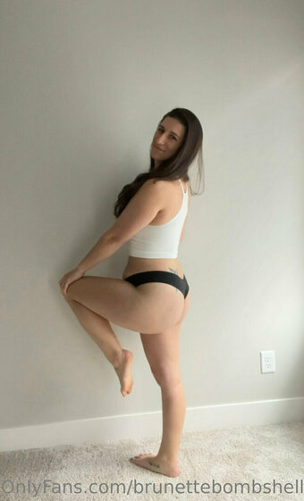 brunettebombshell13 Nude Leaks Photo 22