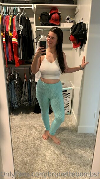 brunettebombshell13 Nude Leaks Photo 25