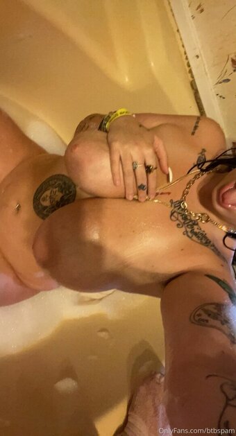 btbspam / Bailey Ryan Nude Leaks OnlyFans Photo 4