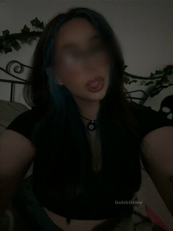 bubb1ixie / bubb1ely / bubb1ixiee Nude Leaks OnlyFans Photo 4