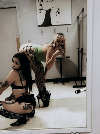 Bubble_Bella / Septtyy.babyy Nude Leaks OnlyFans Photo 3