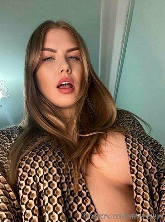 bubbleannie Nude Leaks Photo 13