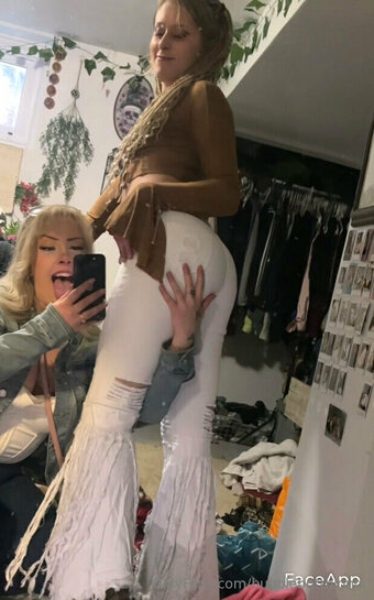 bubblebuttblondi Nude Leaks Photo 28