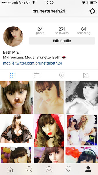 Bubblybeth / Brunette_beth / celestiall.charm Nude Leaks Photo 10