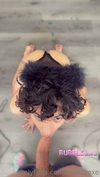 bubblzexe Nude Leaks Photo 10
