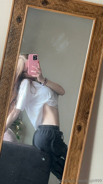 bugb999 Nude Leaks Photo 18