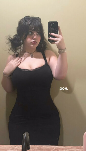 BuggieWuggie / buggieewuggiee / goodboybuggie Nude Leaks Photo 6