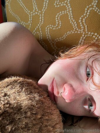 bugwebb Nude Leaks Photo 1