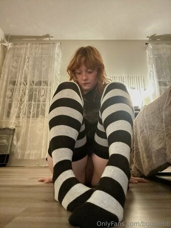 bugwebb Nude Leaks Photo 16