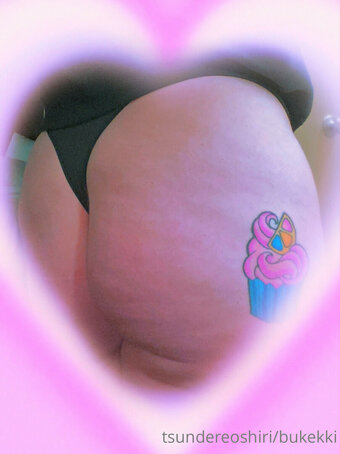 bukekki Nude Leaks Photo 5