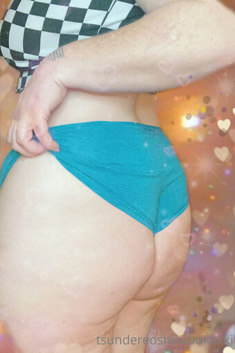 bukekki Nude Leaks Photo 13