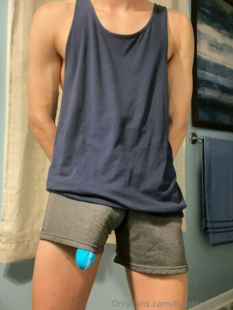 bulging_twunk Nude Leaks Photo 16