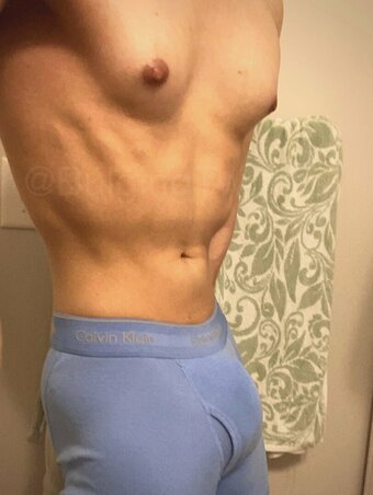 BulgingTwunk / bulging_twunk / https: Nude Leaks OnlyFans Photo 4