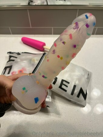 bumblebeebri Nude Leaks Photo 3