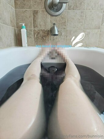bunnisin Nude Leaks Photo 14