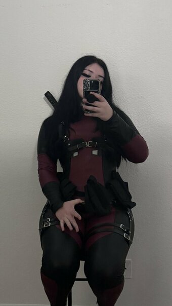 Bunnnibbi / Thicc Big Booty Goth Nude Leaks Photo 3