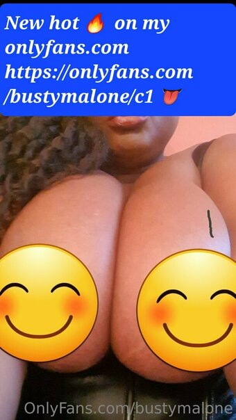 Bustymalone / busty_malone_ Nude Leaks OnlyFans Photo 22