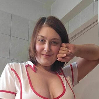 Bustyolive / bustyolive_1710 / bustyolive_of Nude Leaks OnlyFans Photo 7