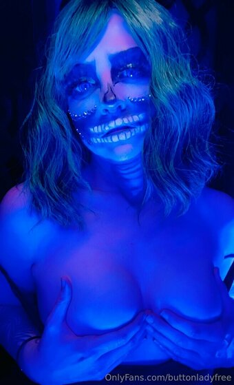 buttonladyfree Nude Leaks Photo 1
