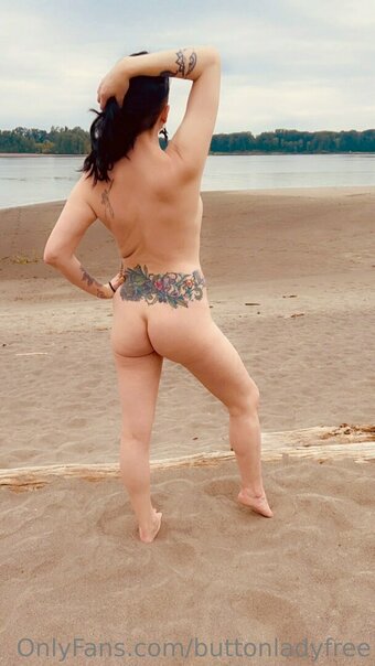 buttonladyfree Nude Leaks Photo 5