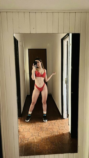 ButtonWhite / Ariadnasmania / Ariiwhite / buttonthewhite Nude Leaks OnlyFans Photo 9