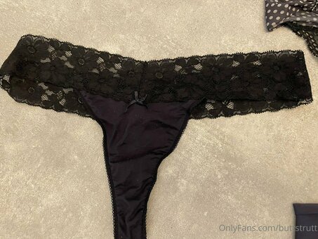buttstrutt Nude Leaks Photo 13