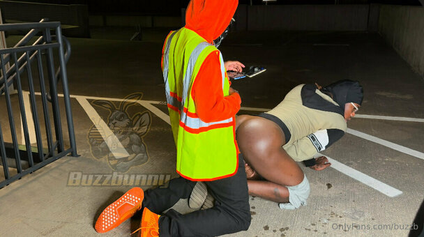 buzzb Nude Leaks Photo 2