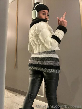 bvncaaa Nude Leaks Photo 26