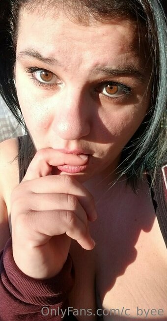 c_byee Nude Leaks Photo 4