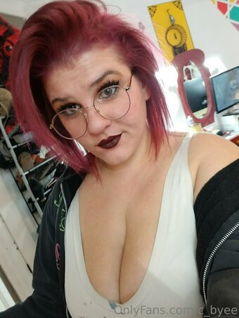 c_byee Nude Leaks Photo 13