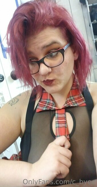 c_byee Nude Leaks Photo 15