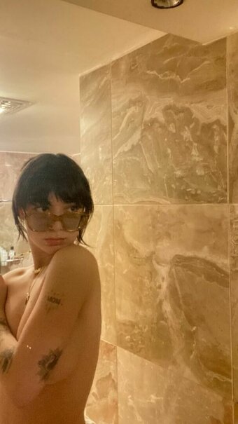 c.millierock / kombucha_shawty Nude Leaks Photo 10