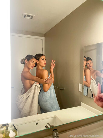 cacitwins Nude Leaks Photo 2