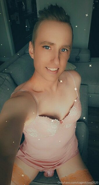 cagedsissy2020 Nude Leaks Photo 12