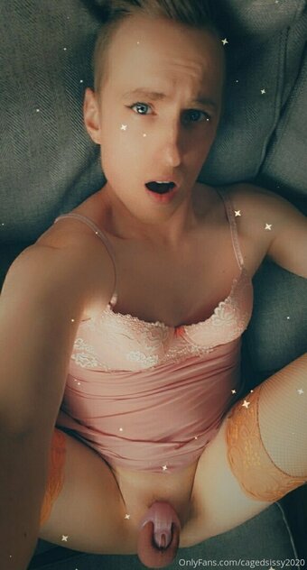 cagedsissy2020 Nude Leaks Photo 13