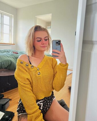 CaileeTV Nude Leaks Photo 11
