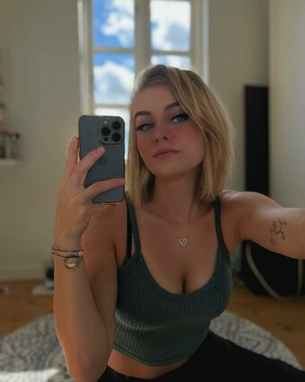 CaileeTV Nude Leaks Photo 14