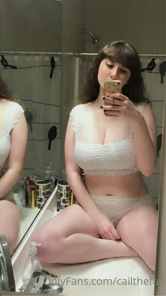 cailthefail Nude Leaks Photo 7