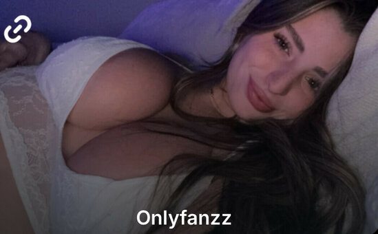 Caira / cairamartinez / cairastarxo Nude Leaks OnlyFans Photo 5