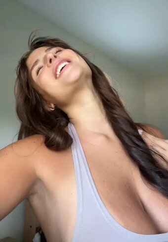 cairaaa / cairamartinez / cairastarr Nude Leaks Photo 4