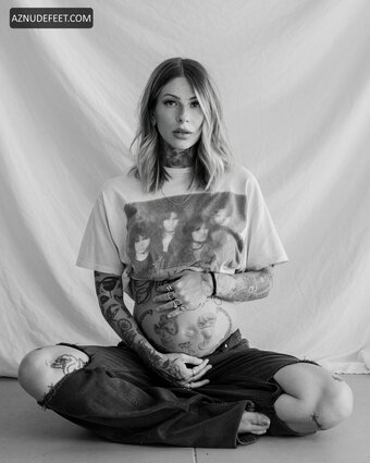 Caity Babs / Cibabs Nude Leaks Photo 4