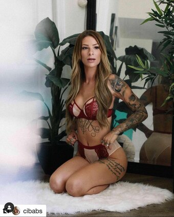 Caity Babs / Cibabs Nude Leaks Photo 18