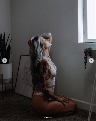 Caity Babs / Cibabs Nude Leaks Photo 24