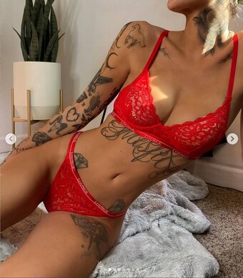 Caity Babs / Cibabs Nude Leaks Photo 29