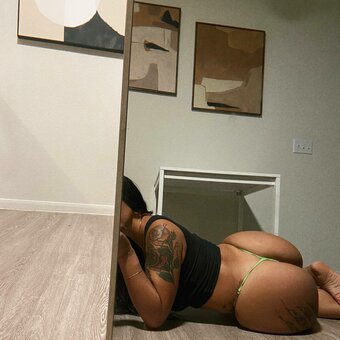 Cakequeenmami / DestinyLe00 / Destvnyle Nude Leaks OnlyFans Photo 5