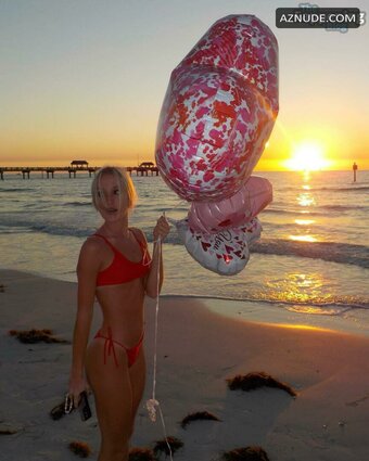 Calysta Belle Nude Leaks Photo 7